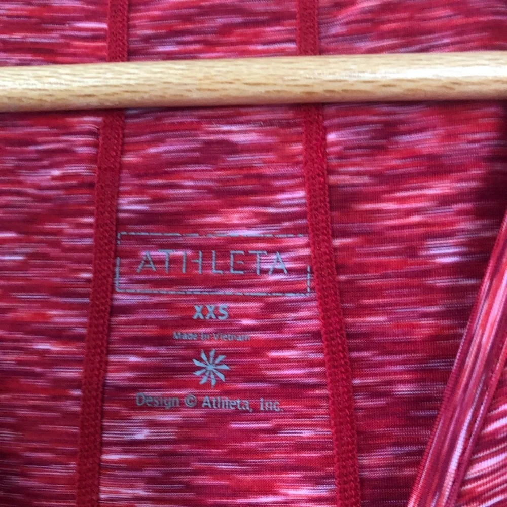 ATHLETA Red Heather Tank with Pocket in Size XXS - Picture 3 of 8